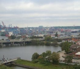 Blick auf den Hamburger Hafen