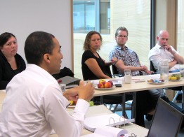 SMA Kollegen beim Compliance-Training