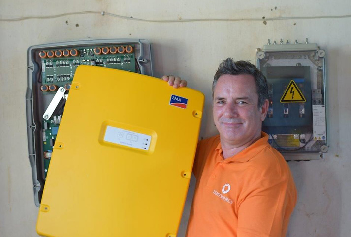 Nick Boyle, CEO Lightsource Renewable Energy, installed SMA Sunny Island battery inverters in Cambodia. The 10 kWp off-grid solar application is now electrifying a local school. 